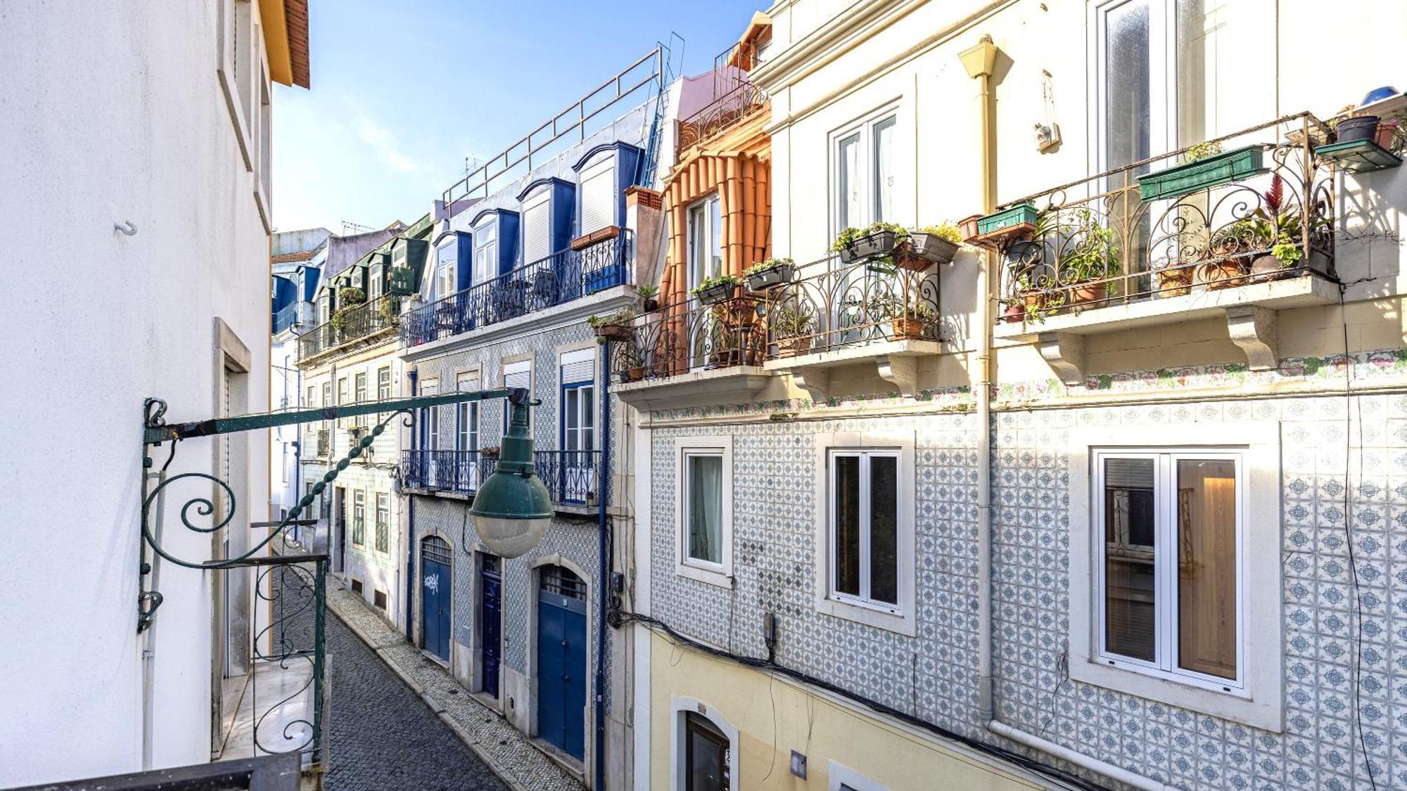 Cute Apartments In City Center By Lovelystay Lisbon Bagian luar foto