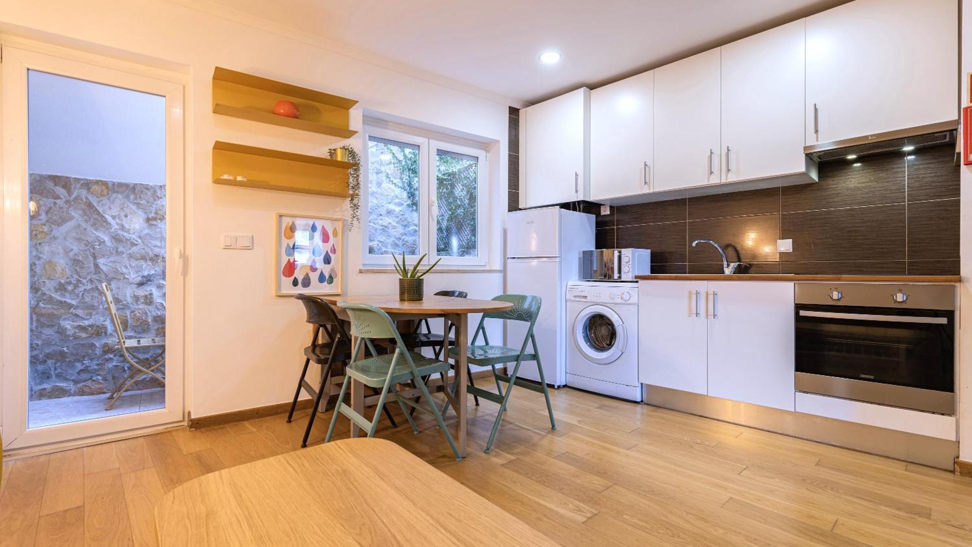 Cute Apartments In City Center By Lovelystay Lisbon Bagian luar foto