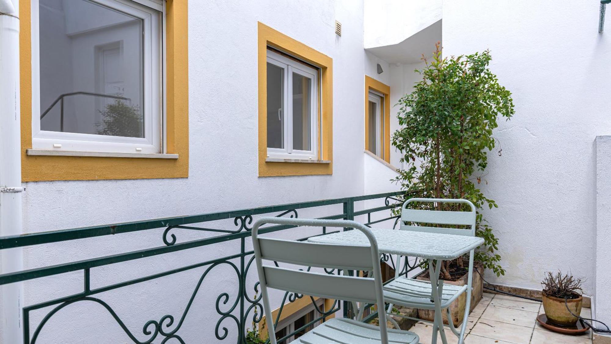 Cute Apartments In City Center By Lovelystay Lisbon Bagian luar foto
