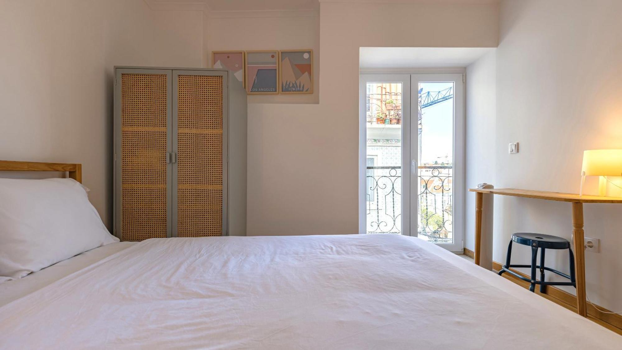 Cute Apartments In City Center By Lovelystay Lisbon Bagian luar foto