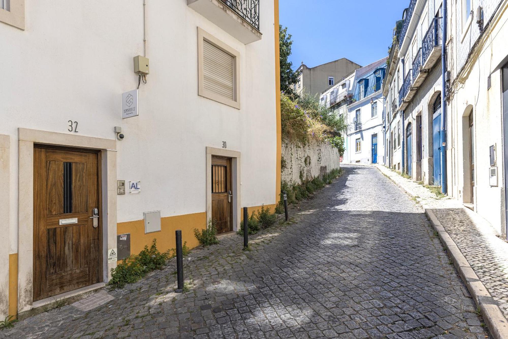 Cute Apartments In City Center By Lovelystay Lisbon Bagian luar foto