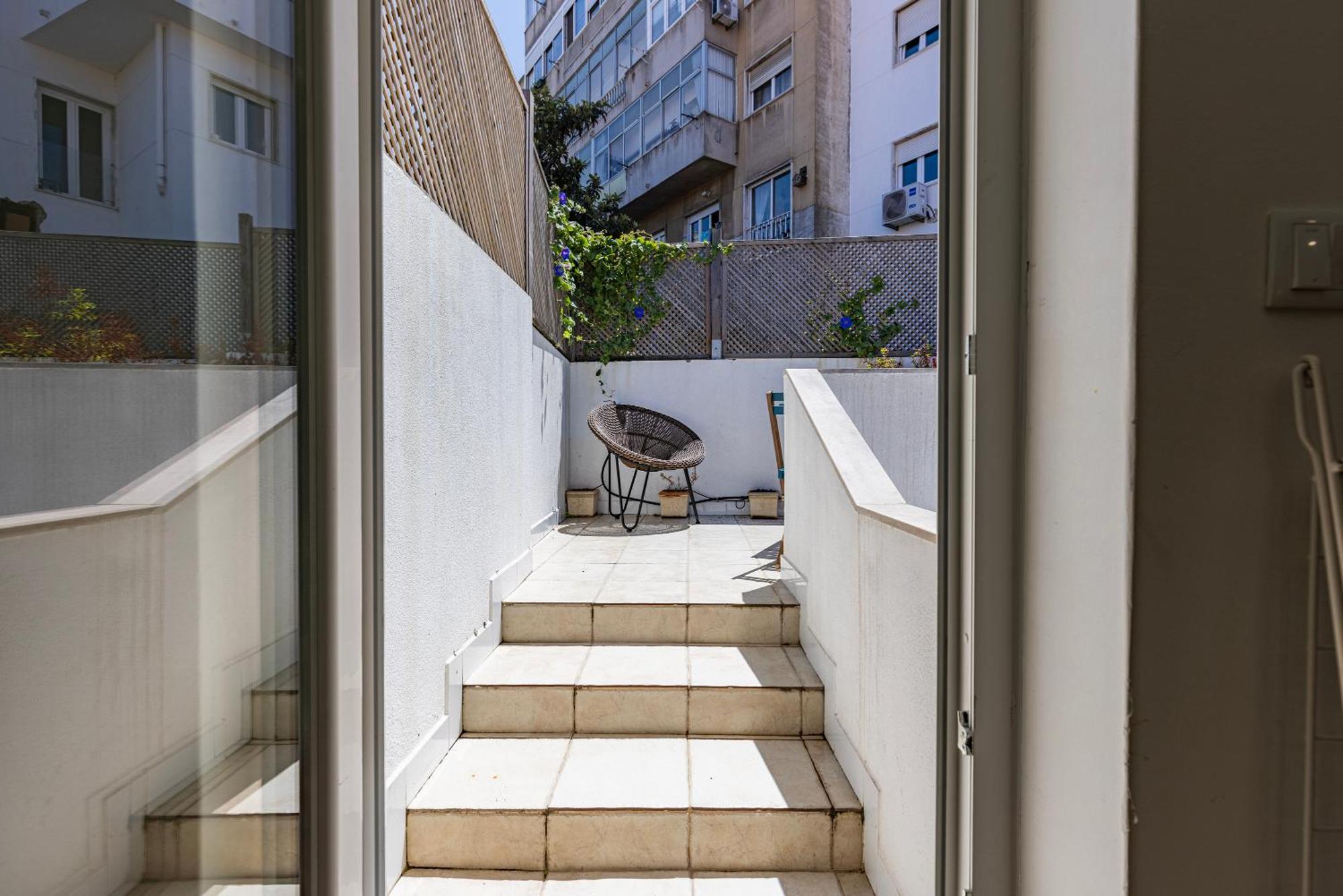 Cute Apartments In City Center By Lovelystay Lisbon Bagian luar foto